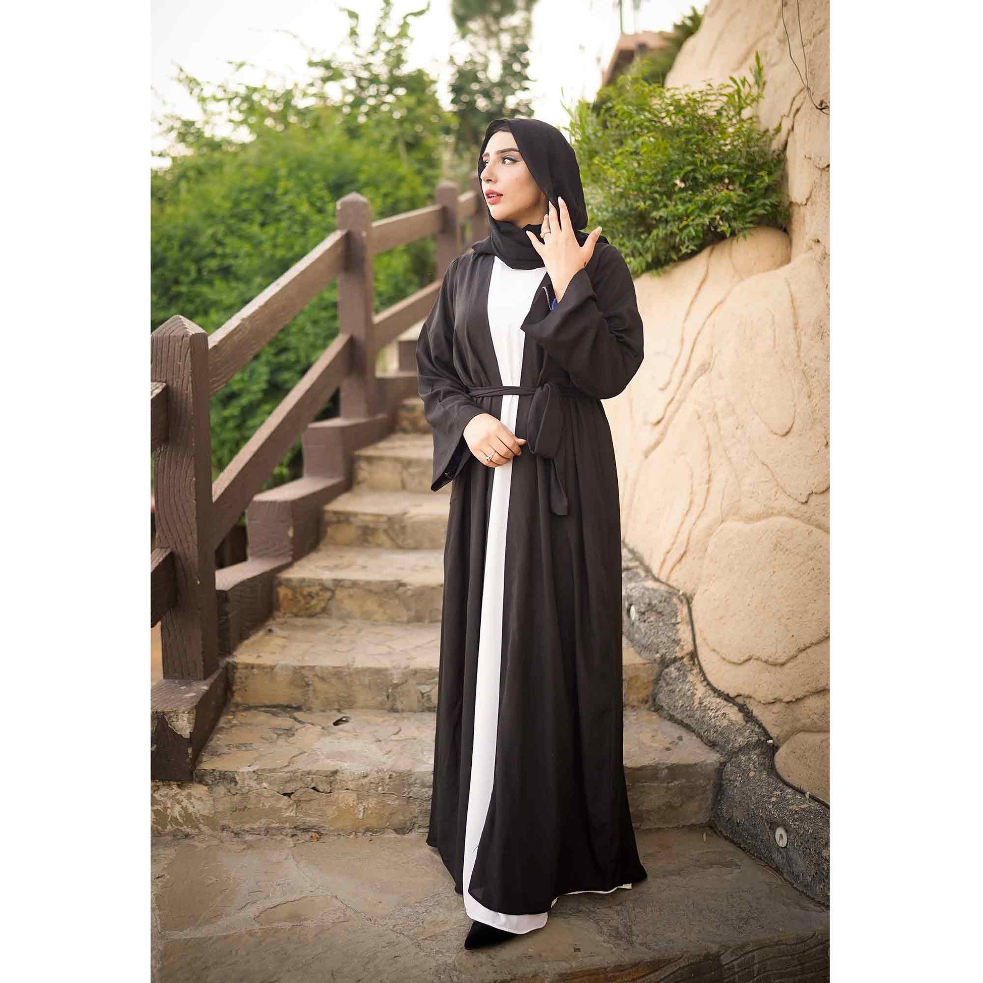 Abaya (Black & White color) online in Pakistan